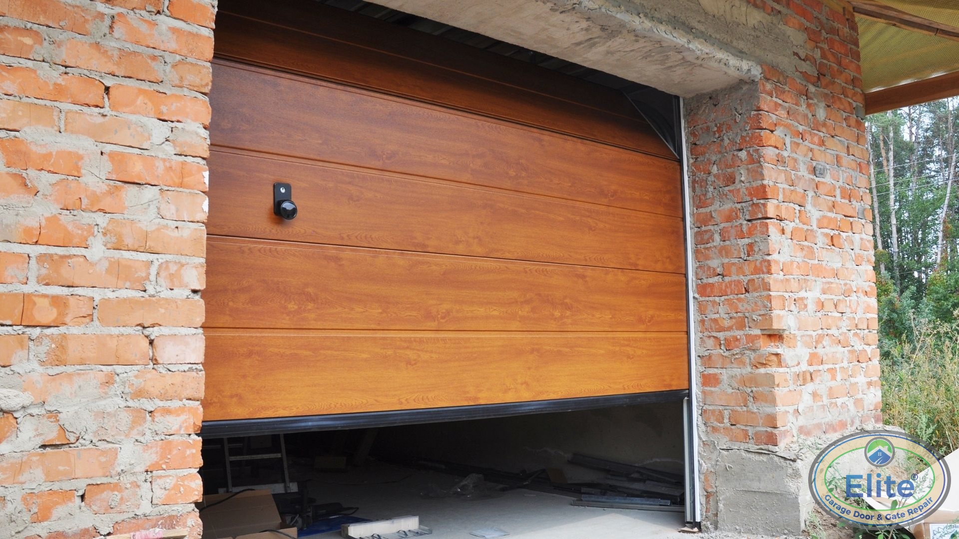 Can You Prevent Humidity Damage to Your Garage Door Opener? - How humidity affects your garage door's electronic motherboards