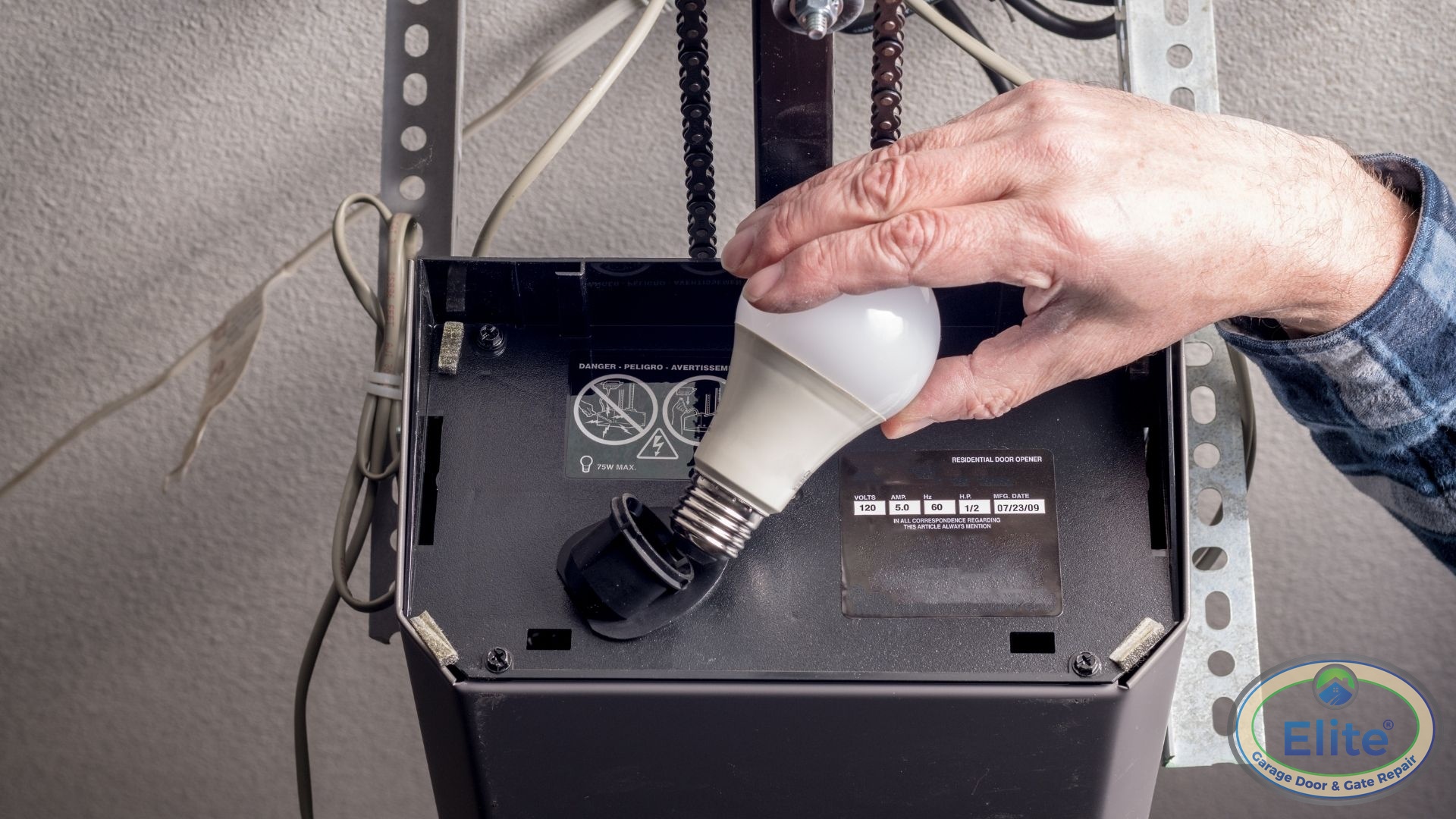 How AI Sensors Monitor Your Garage Door Health - Predictive Maintenance: How AI sensors warn you before a break happens