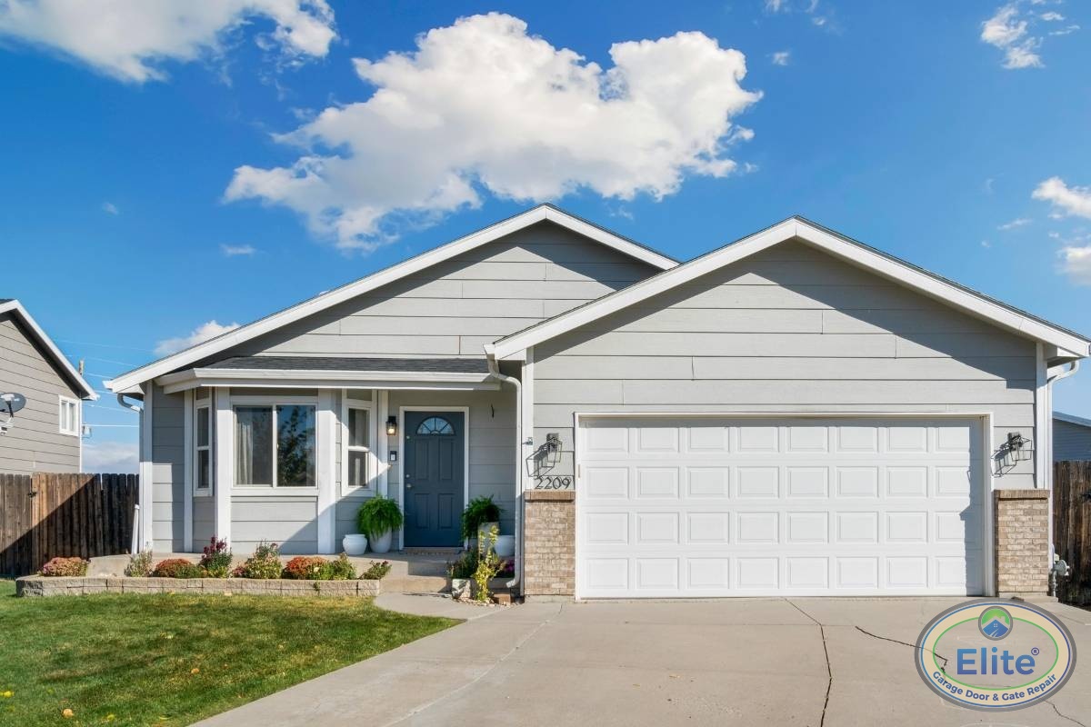 How Does Amazon Key Work With Gated Properties? - Smart Gates and Amazon Key: Delivery security in 98055