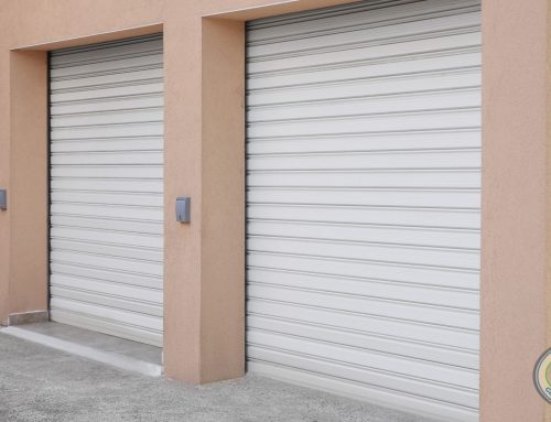 Professional Garage Door Painting Tips for Renton’s Wet Climate
